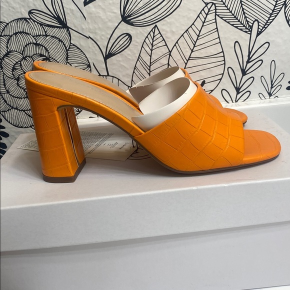 The Drop Orange Chunky Heel Mules - Picture 7 of 8